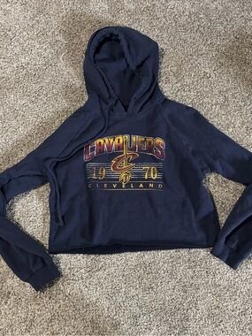 Cleveland Cavaliers cropped hoodie